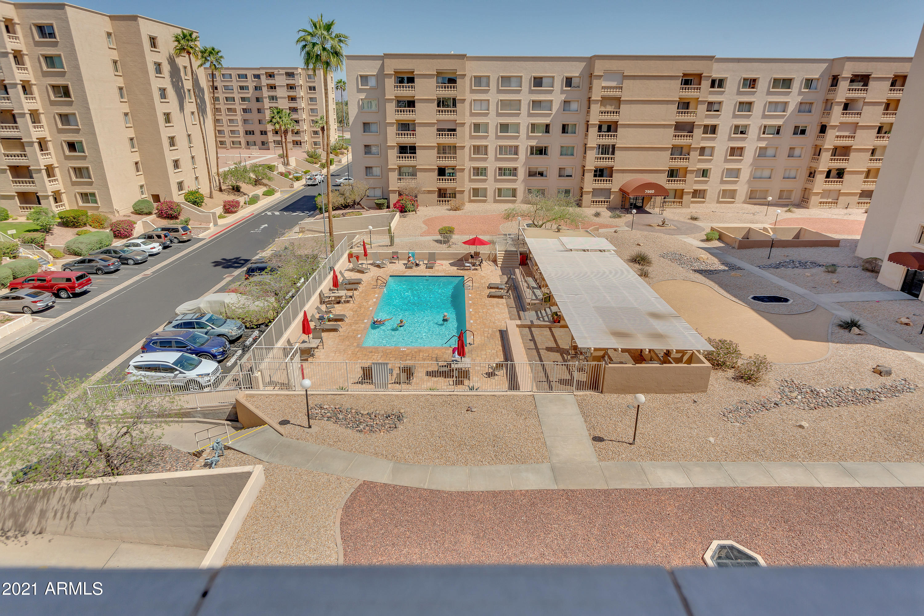 7920 East Camelback Road, Unit 504 Scottsdale, AZ 85251 - Photo 33 of 35 Balcony view