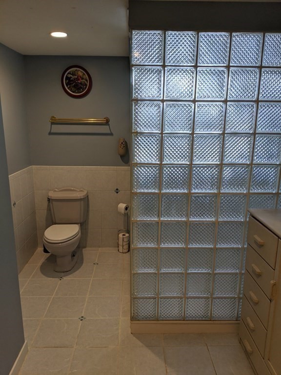 348 Westhampton Road Northampton, MA 01062 - Photo 26 of 40