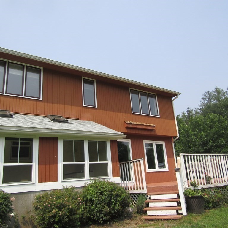 348 Westhampton Road Northampton, MA 01062 - Photo 3 of 40