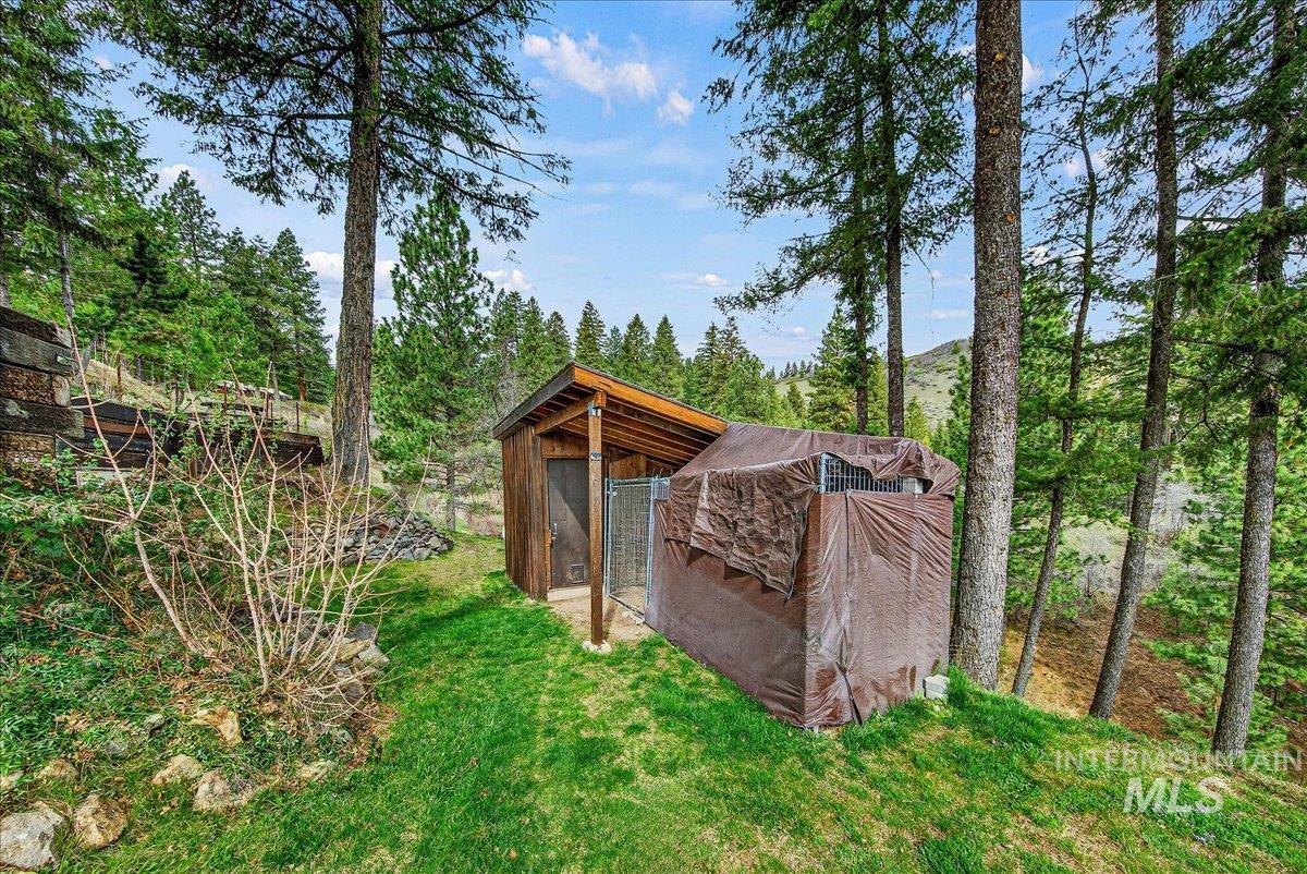 239 Tollgate Road Boise, ID 83716 - Photo 47 of 50 View of chicken coop featuring a lawn