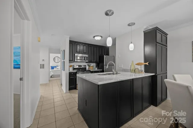 $450,000 | 907 Southwest Drive, Davidson, NC 28036