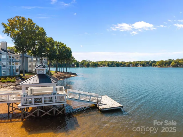 $450,000 | 907 Southwest Drive, Davidson, NC 28036