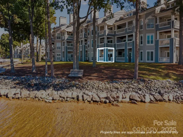 $450,000 | 907 Southwest Drive, Davidson, NC 28036