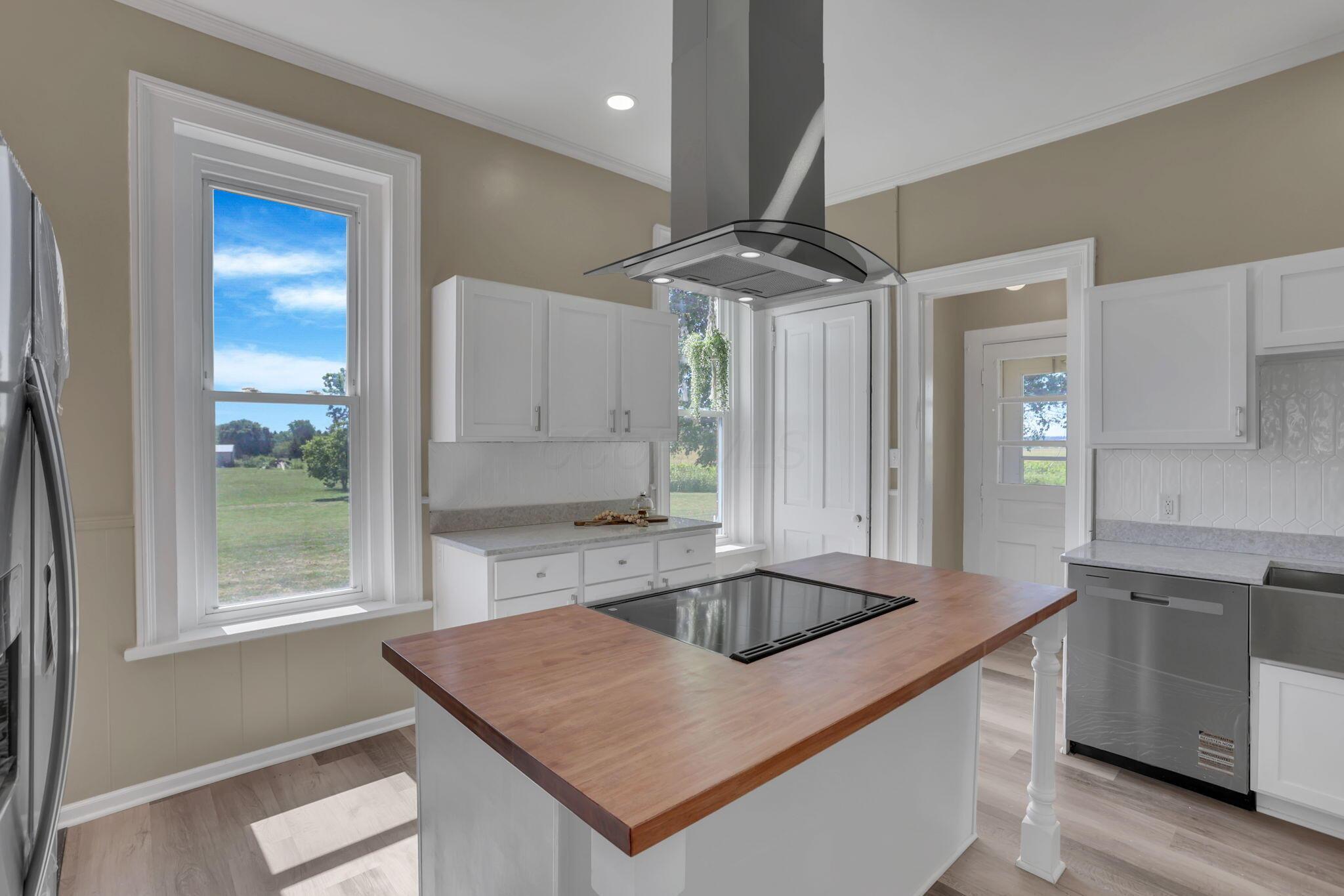4535 Amanda Northern Road Amanda, OH 43102 - Photo 25 of 72 Kitchen