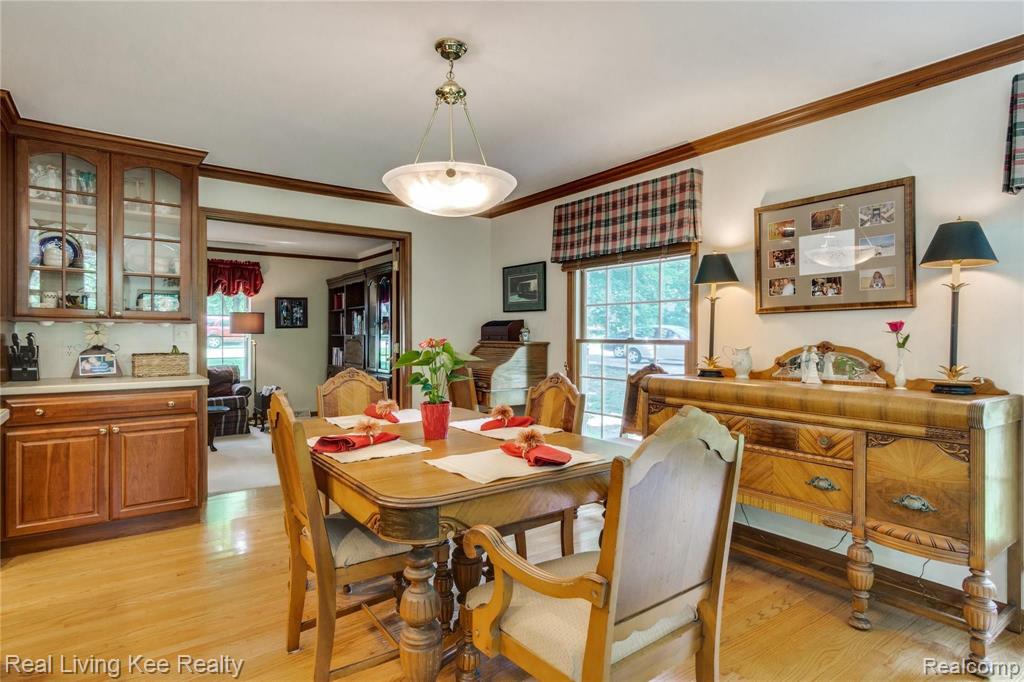 354 Texas Avenue Rochester Hills, MI 48309 - Photo 21 of 62