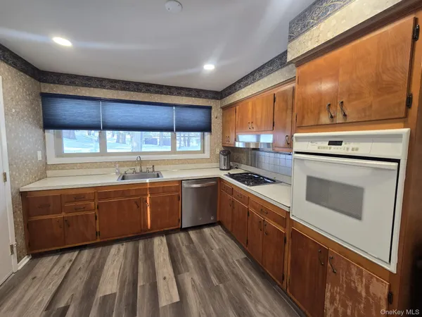 $4,600 | 10 Chestnut Drive, Pomona, NY 10970