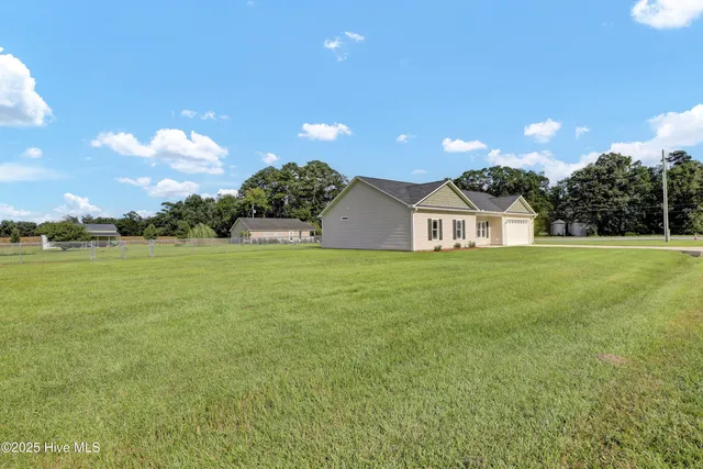 $292,900 | 122 Watering Pond Road, Pink Hill, NC 28572