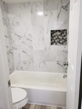 $1,900 | 11710 Southlake Drive, Unit 29, Houston, TX 77077