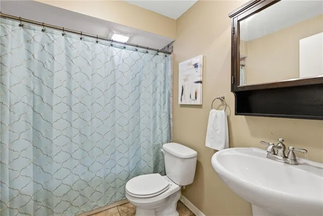 $385,000 | 5507 Noland Road, Shawnee, KS 66216