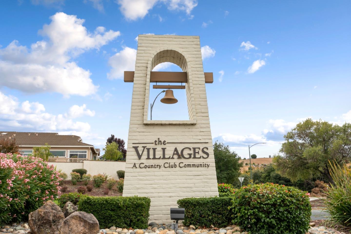 2049 Folle Blanche Drive San Jose, CA 95135 - Photo 28 of 42 a view of a building