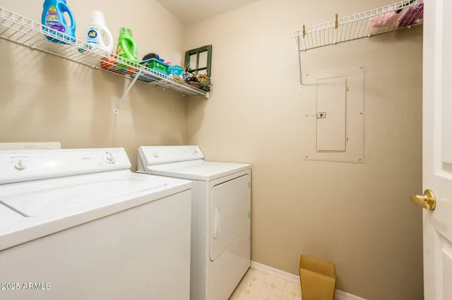 $180,000 | 14950 West Mountain View Boulevard, Unit 5306, Surprise, AZ 85374