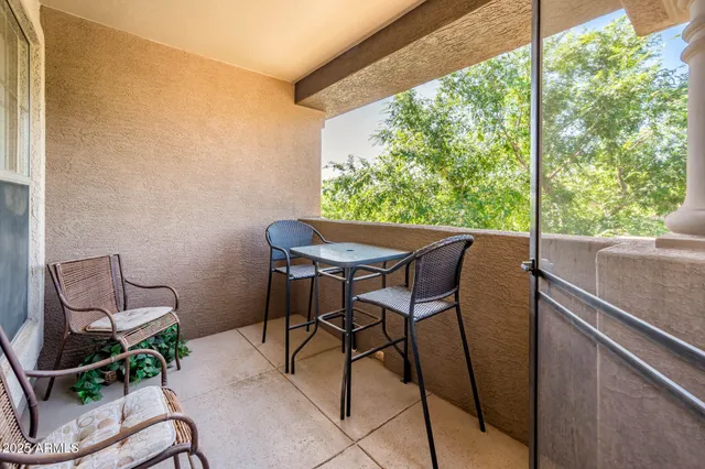 $180,000 | 14950 West Mountain View Boulevard, Unit 5306, Surprise, AZ 85374