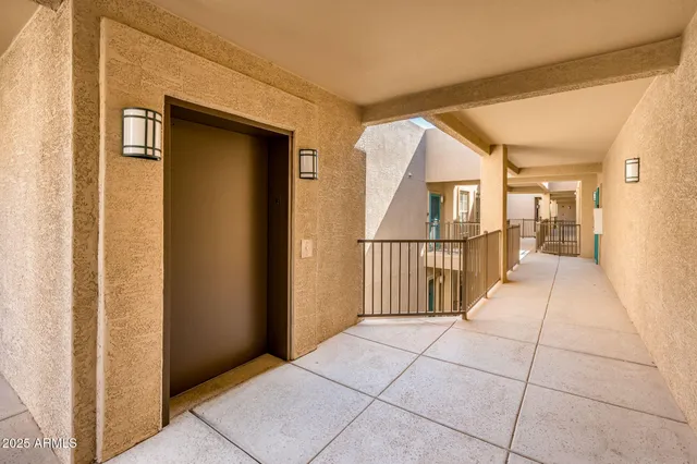 $180,000 | 14950 West Mountain View Boulevard, Unit 5306, Surprise, AZ 85374