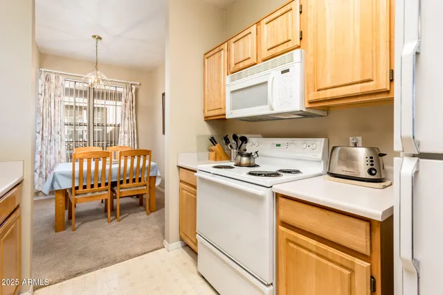 $180,000 | 14950 West Mountain View Boulevard, Unit 5306, Surprise, AZ 85374