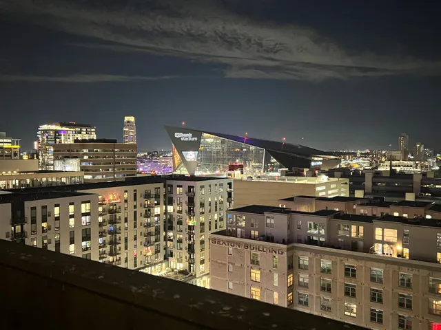 $1,400 | 433 South 7th Street, Unit 1912, Minneapolis, MN 55415