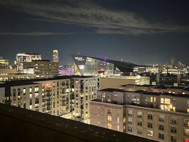 $1,400 | 433 South 7th Street, Unit 1912, Minneapolis, MN 55415