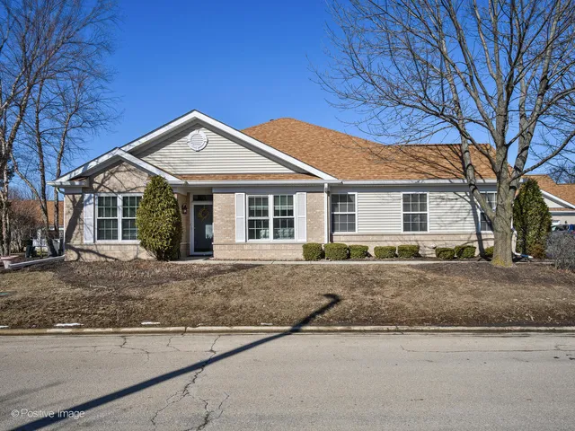 $298,800 | 21344 West Juniper Lane, Plainfield, IL 60544