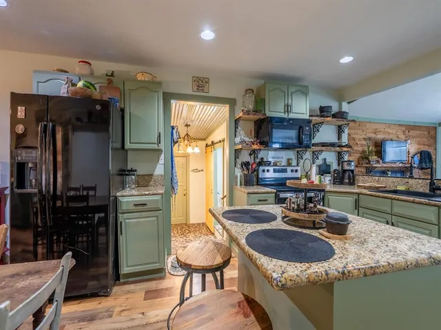 $253,500 | 24855 Northeast 135th Street, Salt Springs, FL 32134