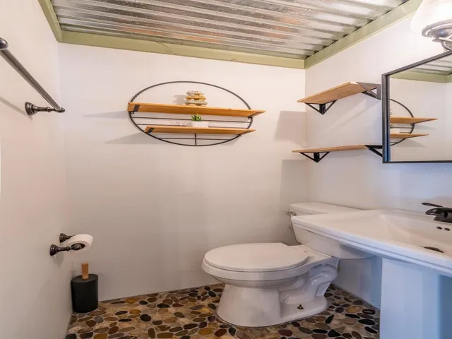 $253,500 | 24855 Northeast 135th Street, Salt Springs, FL 32134