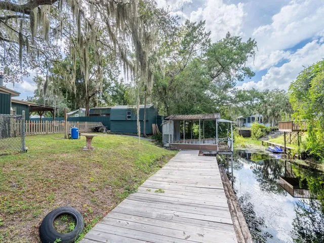 $253,500 | 24855 Northeast 135th Street, Salt Springs, FL 32134