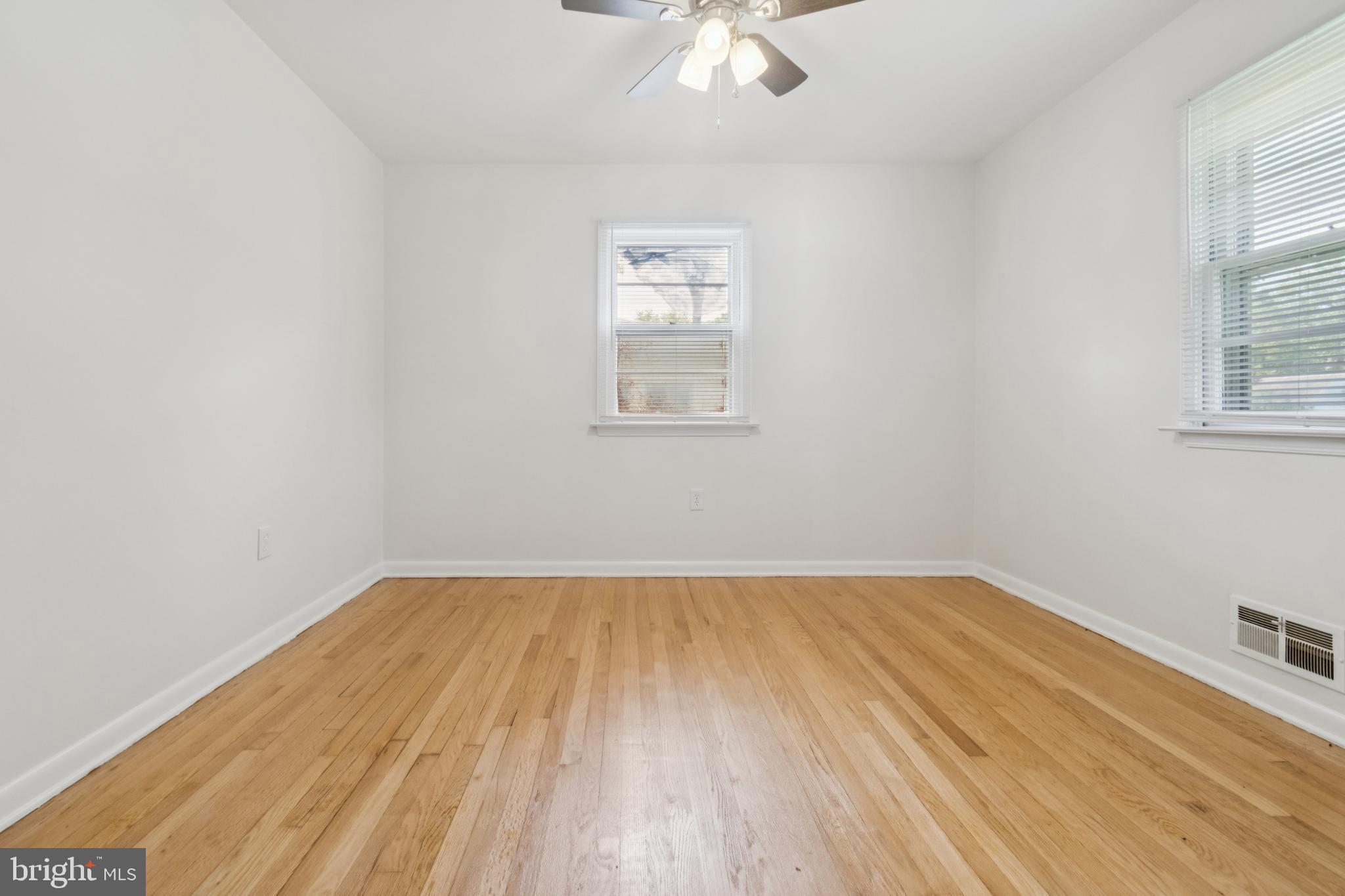 32 Carroll Road Pasadena, MD 21122 - Photo 21 of 42