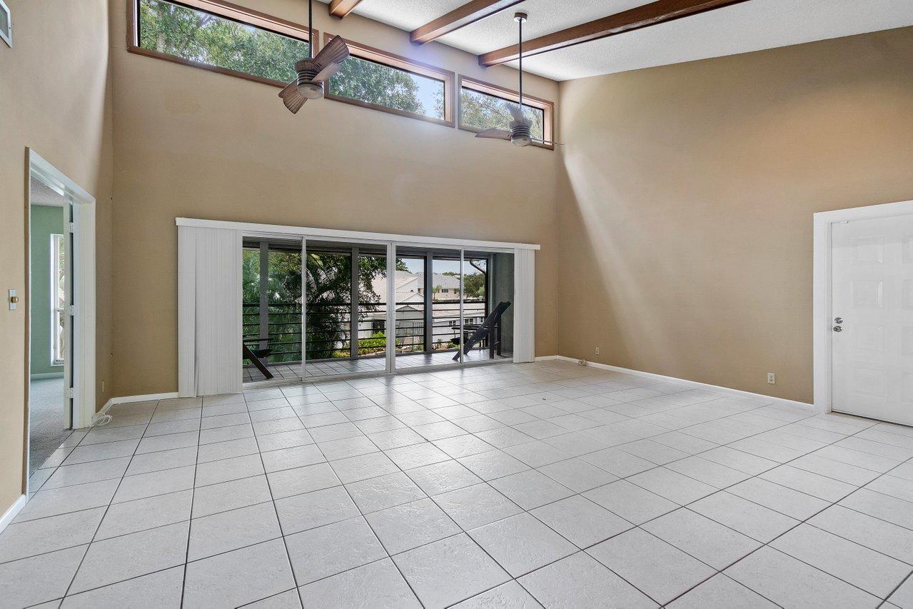 6125 Old Court Road, Unit 233 Boca Raton, FL 33433 - Photo 3 of 31 008-6125OldCourtRoad-BocaRaton-FL-33433-