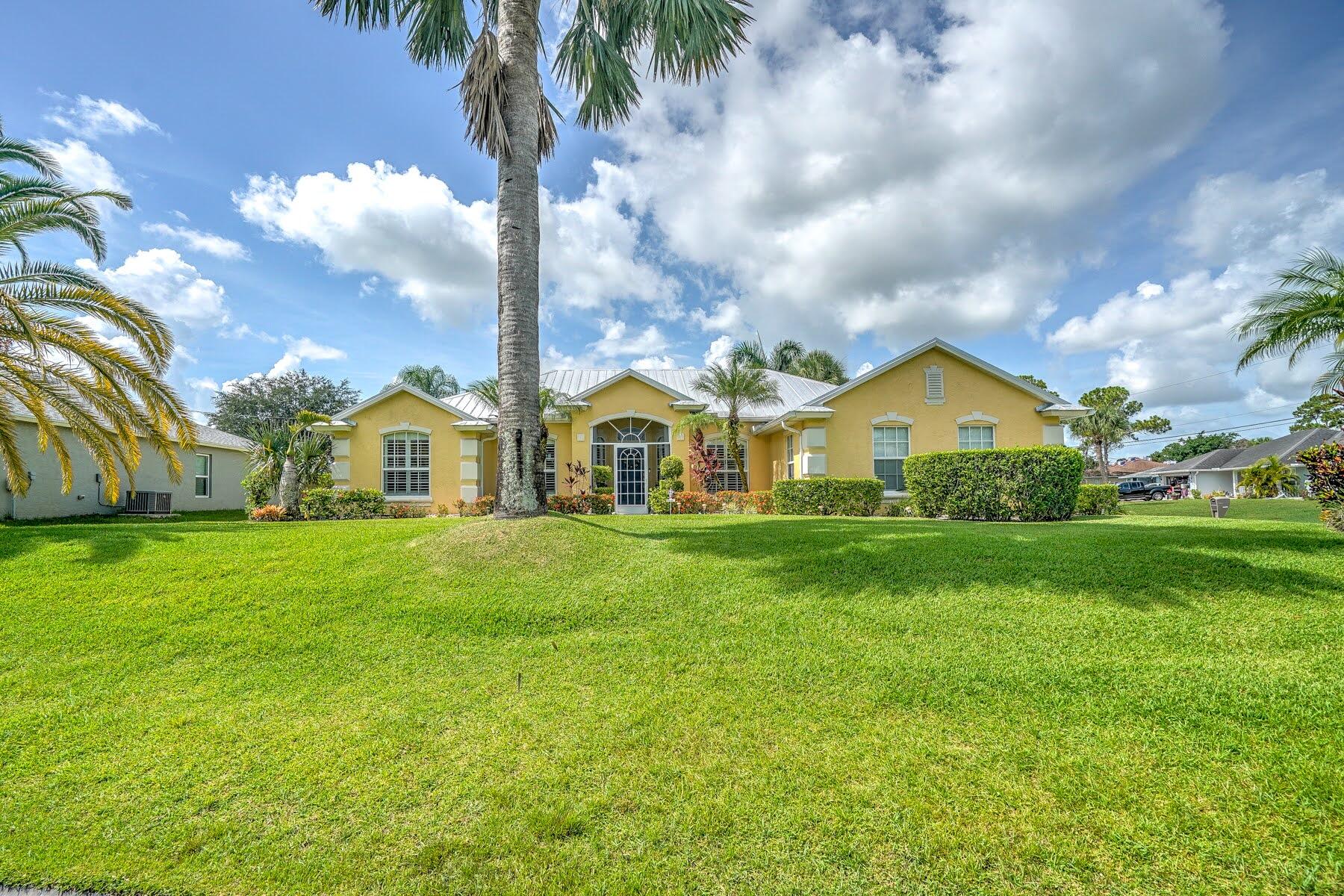 1829 Southwest Hickock Terrace Port St. Lucie, FL 34953 - Photo 2 of 62 Exterior Front