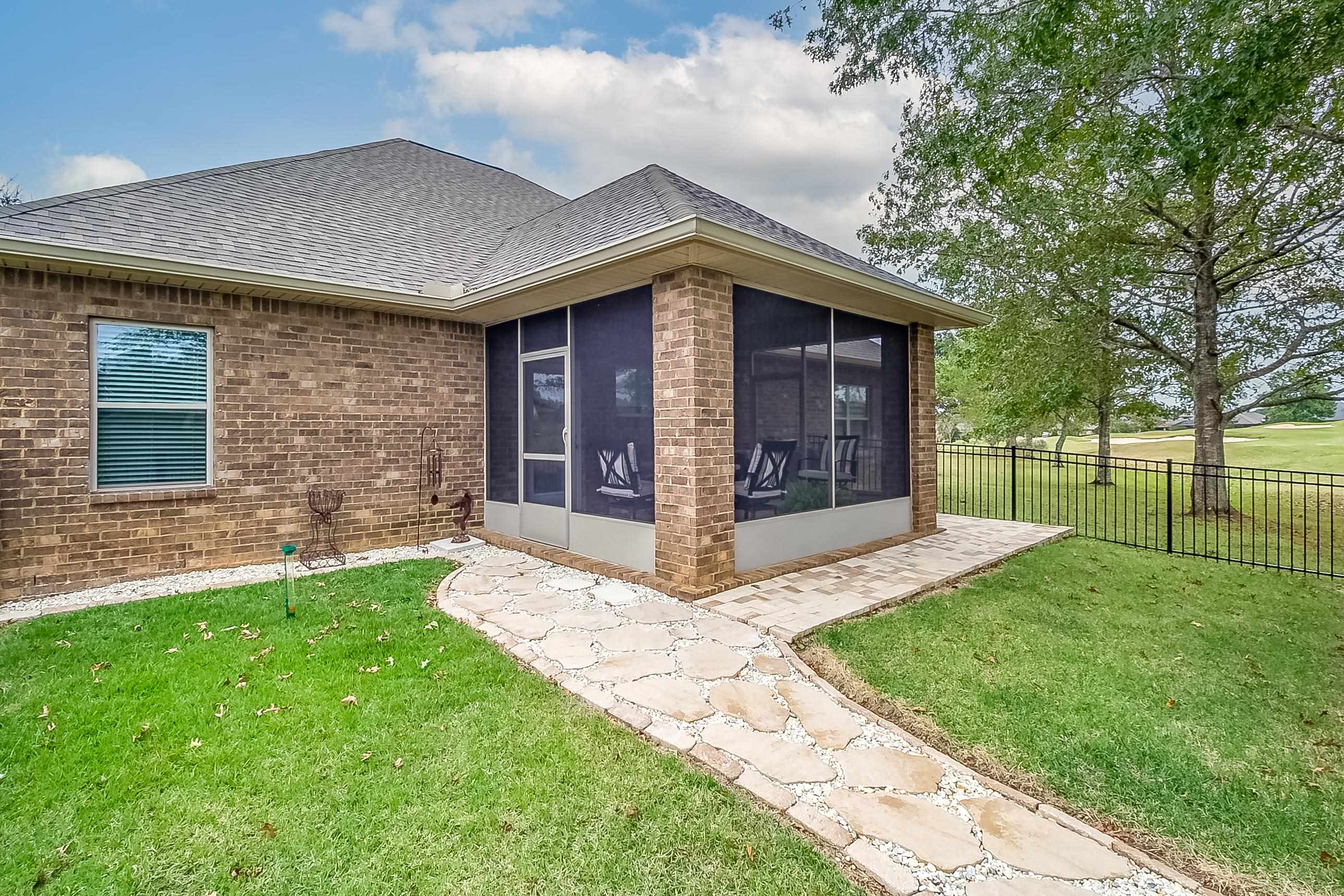 23459 Dundee Circle Foley, AL 36535 - Photo 4 of 50