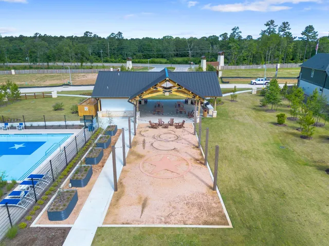 $280,550 | 810 High Mesa, Montgomery, TX 77356