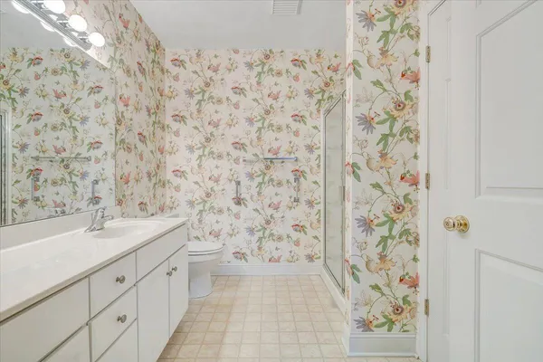 $320,000 | 4444 Pheasant Ridge Road, Unit 405, Roanoke, VA 24014
