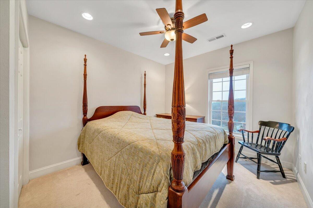 4444 Pheasant Ridge Road, Unit 405 Roanoke, VA 24014 - Photo 45 of 77 45-MIB05966