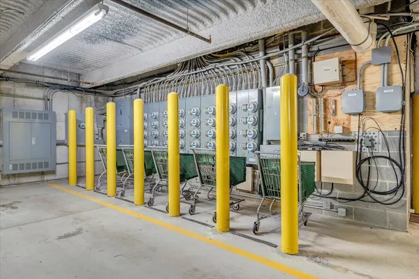 $320,000 | 4444 Pheasant Ridge Road, Unit 405, Roanoke, VA 24014