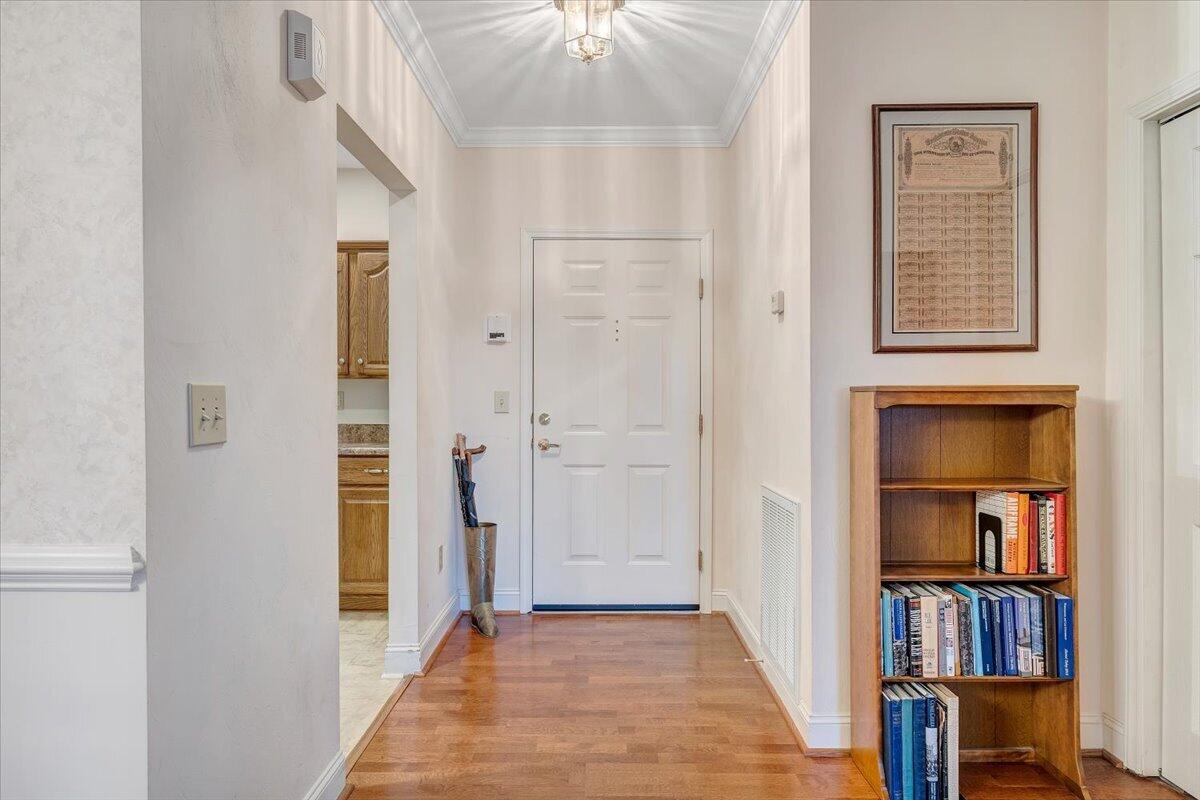 4444 Pheasant Ridge Road, Unit 405 Roanoke, VA 24014 - Photo 6 of 77 06-MIB05867