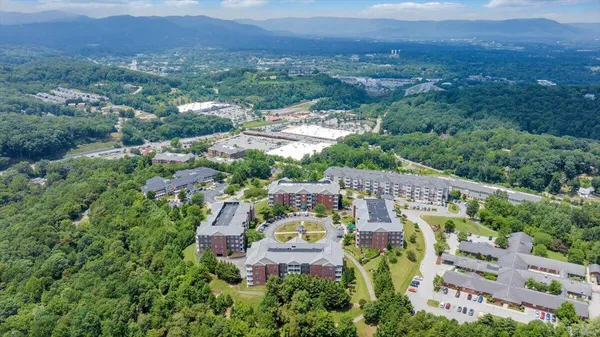 $320,000 | 4444 Pheasant Ridge Road, Unit 405, Roanoke, VA 24014