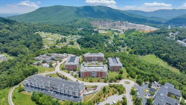 $320,000 | 4444 Pheasant Ridge Road, Unit 405, Roanoke, VA 24014