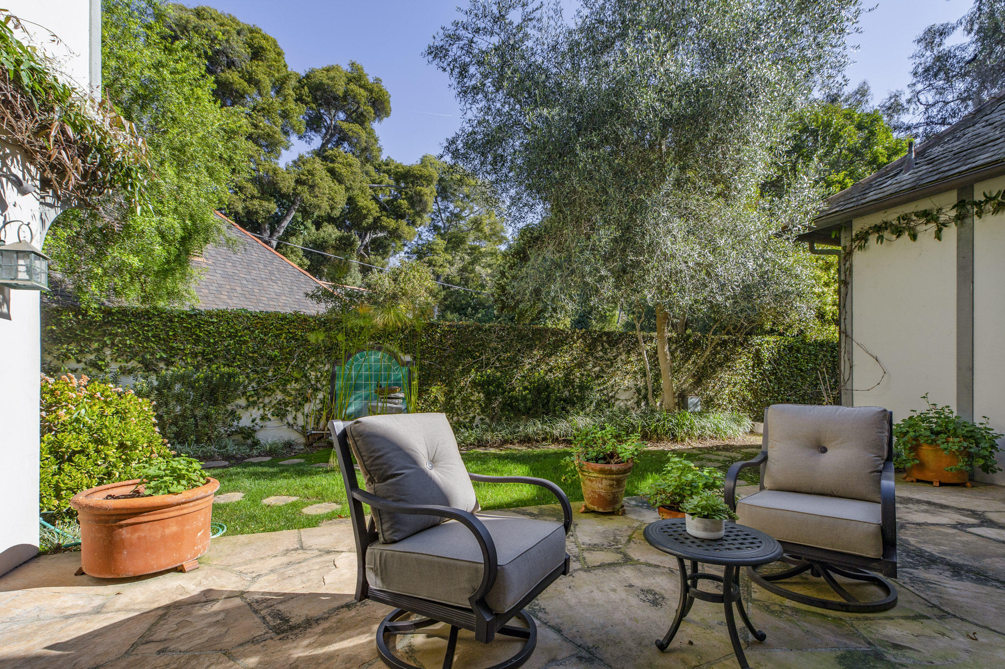 40 Hammond Drive Montecito, CA 93108 - Photo 15 of 34 13_40 Hammond_0008