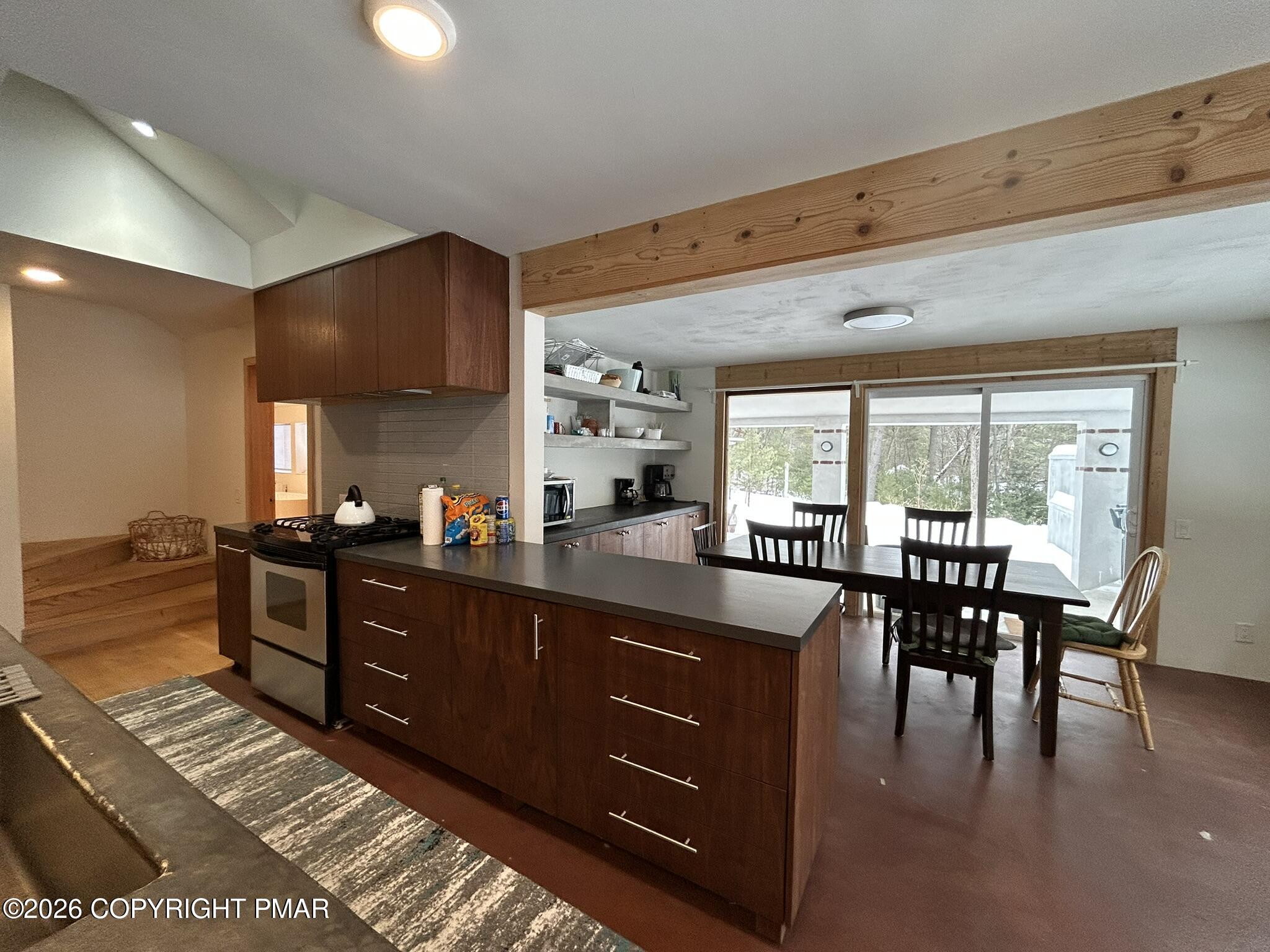 1113 Bush Road Cresco, PA 18326 - Photo 9 of 31 IMG_9974