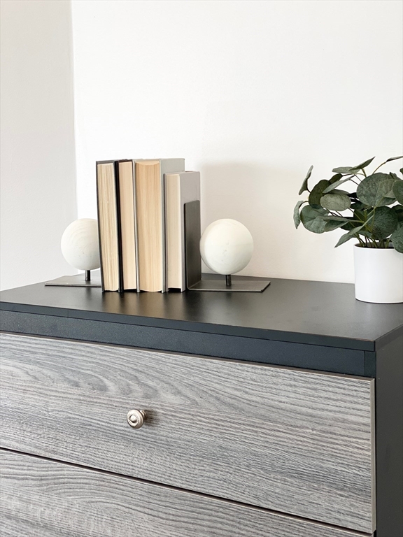 69 North Common Street, Unit 3 Lynn, MA 01902 - Photo 5 of 15 a view of living room