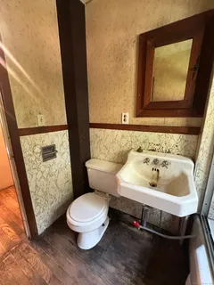 $225,000 | 864 Boston Turnpike, Coventry, CT 06238