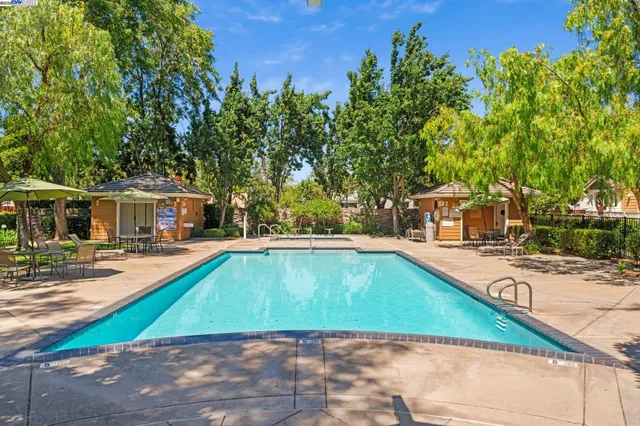 $1,099,000 | 4630 Central Parkway, Dublin, CA 94568