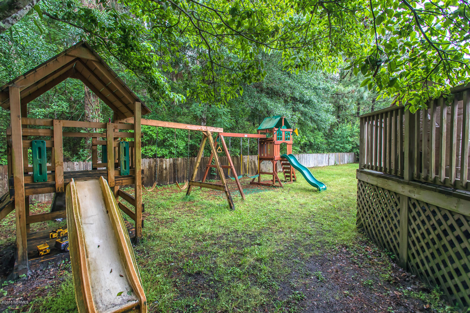 1305 Grove Point Road Wilmington, NC 28409 - Photo 32 of 35 a0030