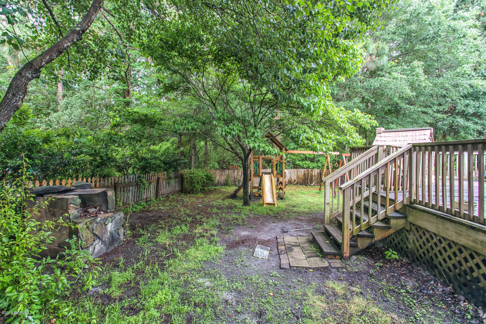 1305 Grove Point Road Wilmington, NC 28409 - Photo 33 of 35 a0031