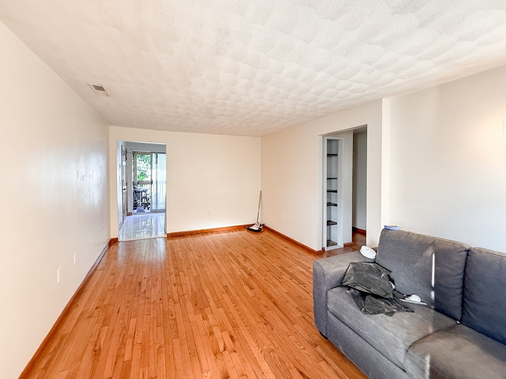 202 Bremen Street, Unit 3 Boston, MA 02128 - Photo 4 of 16