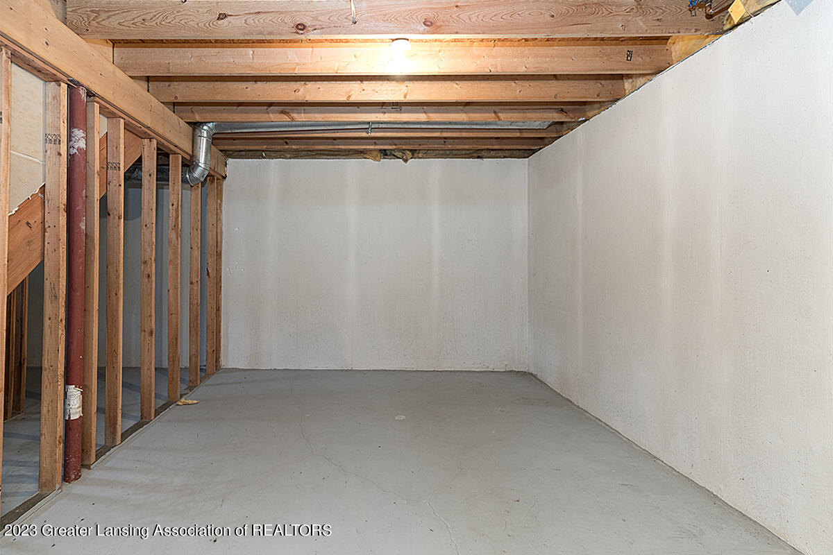 1191 East State Road Lansing, MI 48906 - Photo 26 of 27 _DSC8257