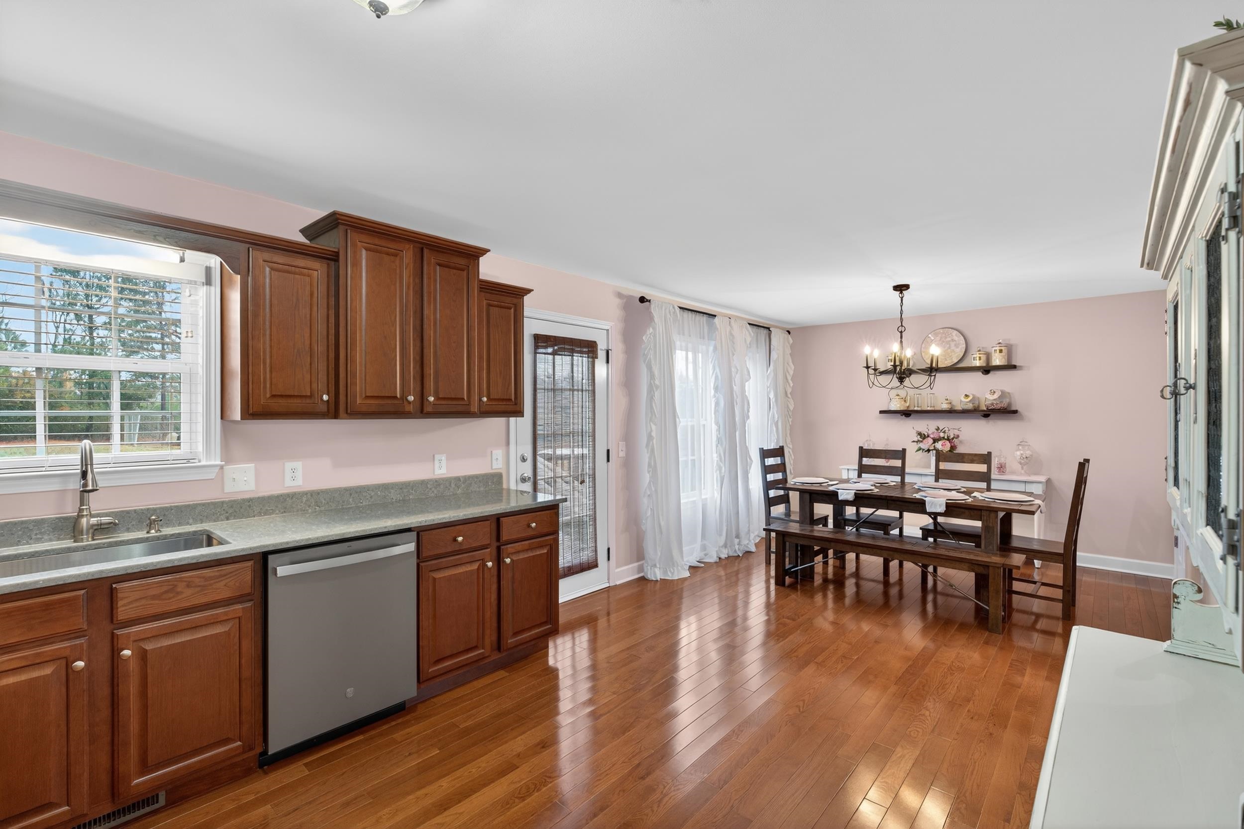 143 Gardner Road Gaffney, SC 29341 - Photo 11 of 37