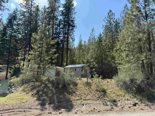 $98,900 | 42078 Porcupine Bay Road, Davenport, WA 99122