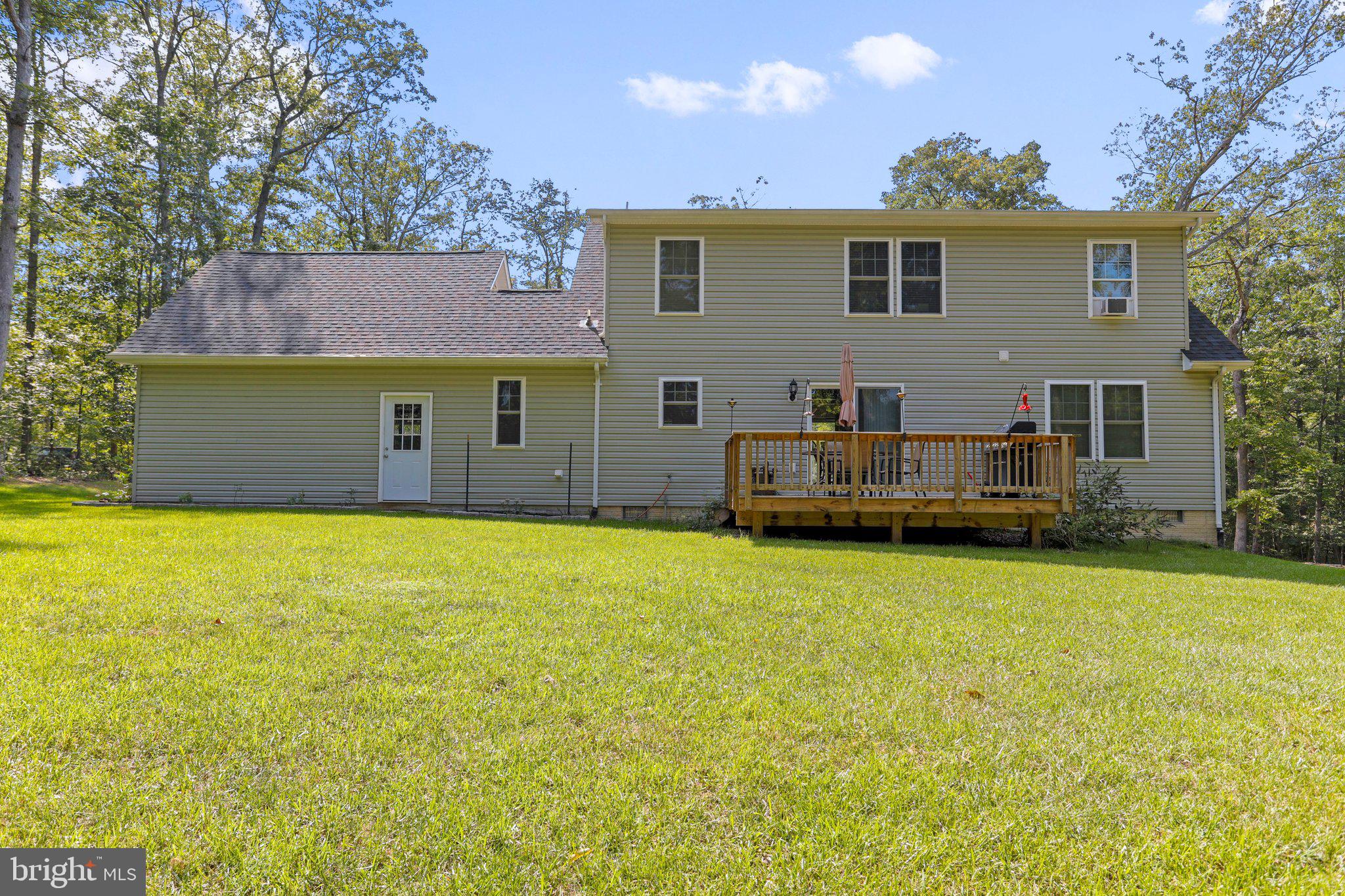 106 Hickory Road Front Royal, VA 22630 - Photo 35 of 42 Exterior Rear