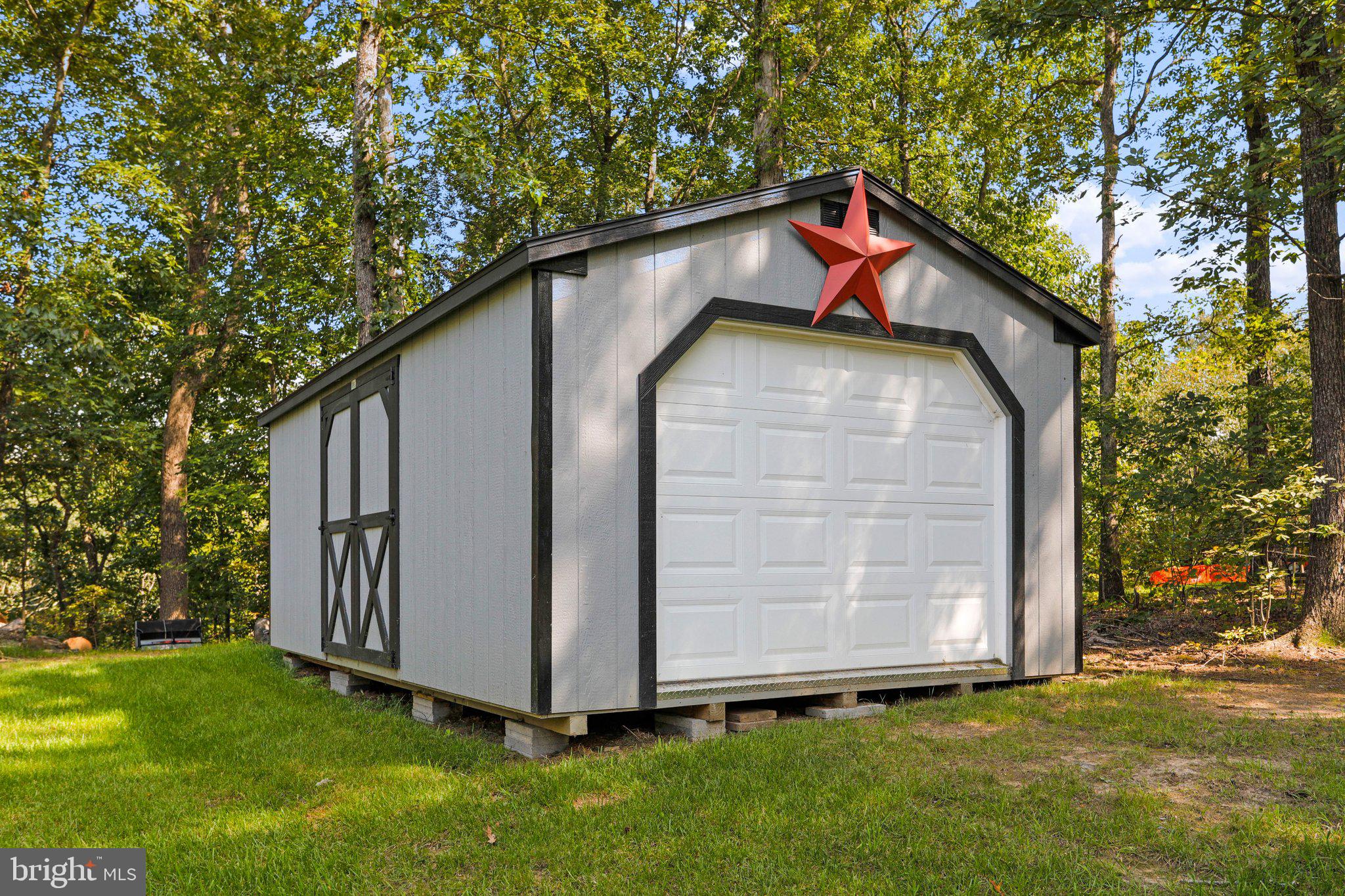 106 Hickory Road Front Royal, VA 22630 - Photo 39 of 42 Shed