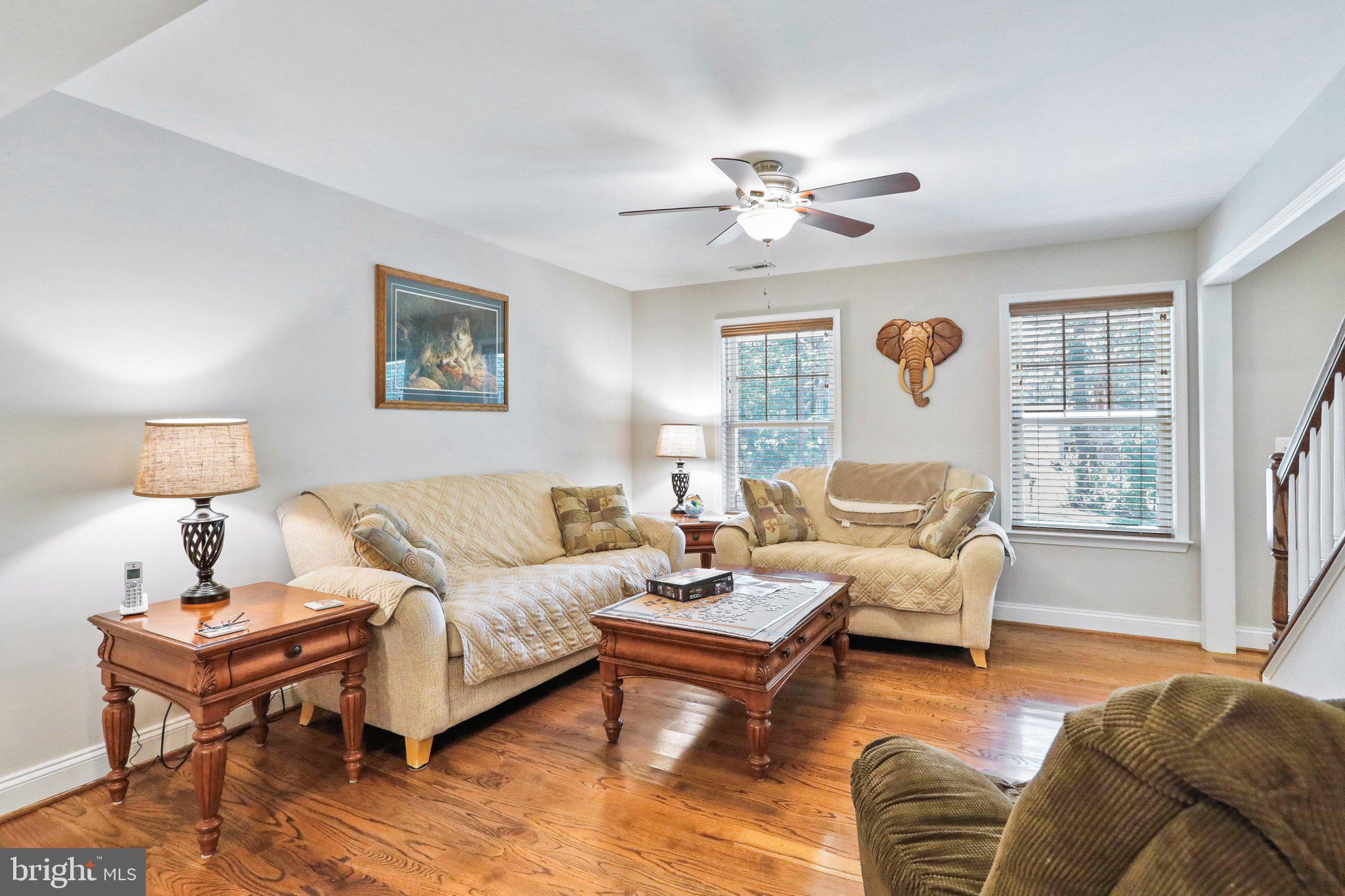 106 Hickory Road Front Royal, VA 22630 - Photo 5 of 42 Living Room