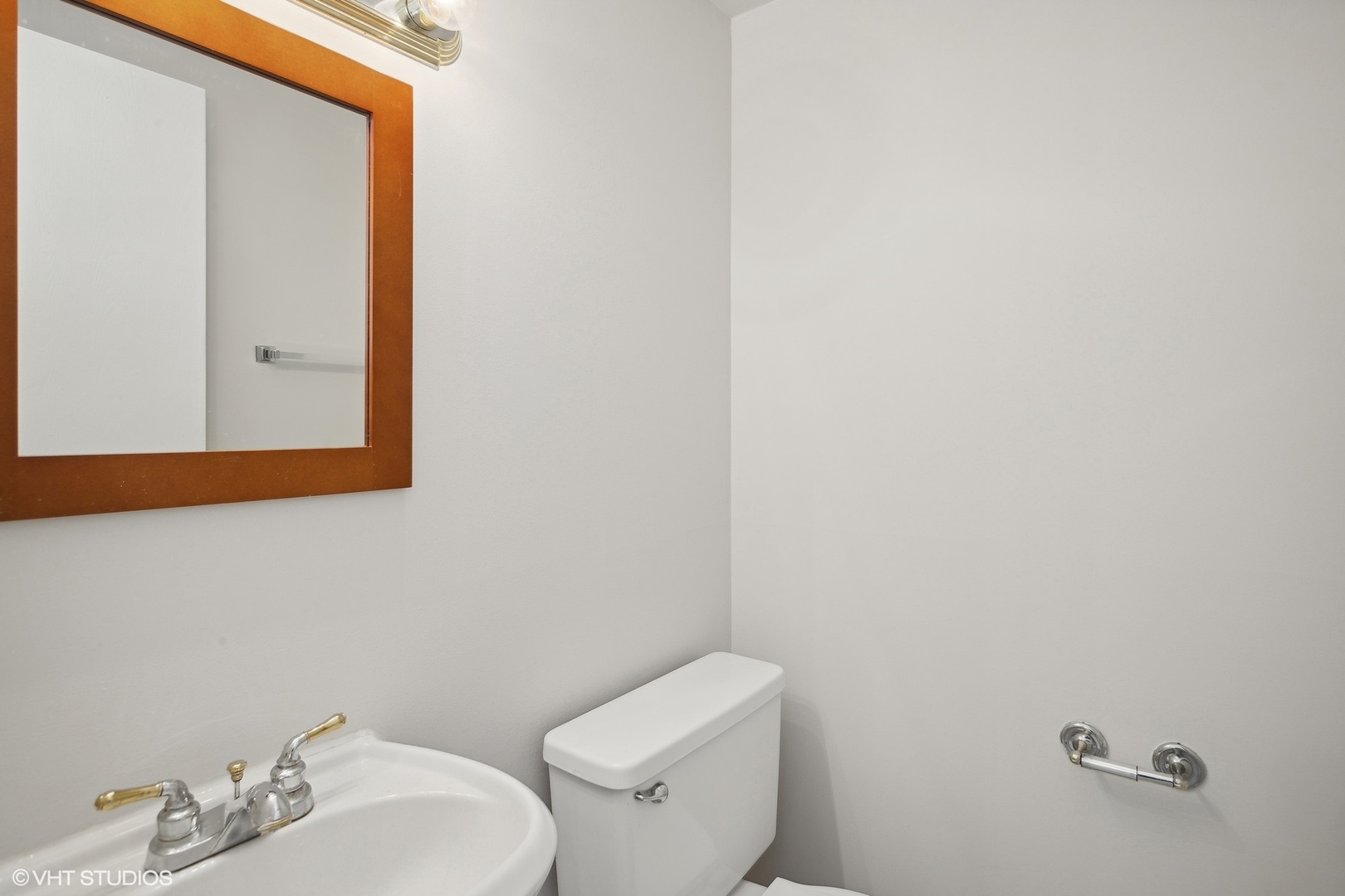 942 North Rohlwing Road, Unit 101F Addison, IL 60101 - Photo 12 of 14